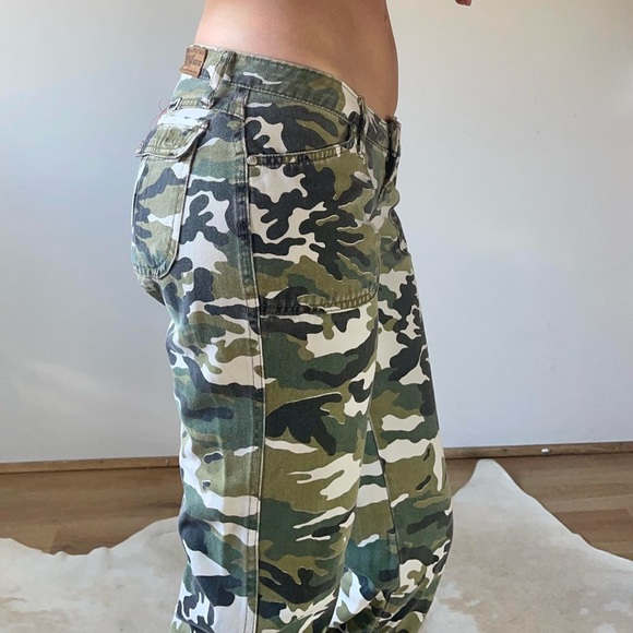 Y2k vintage camouflage Dorinha jeans cargo pants capri - Picture 5 of 7